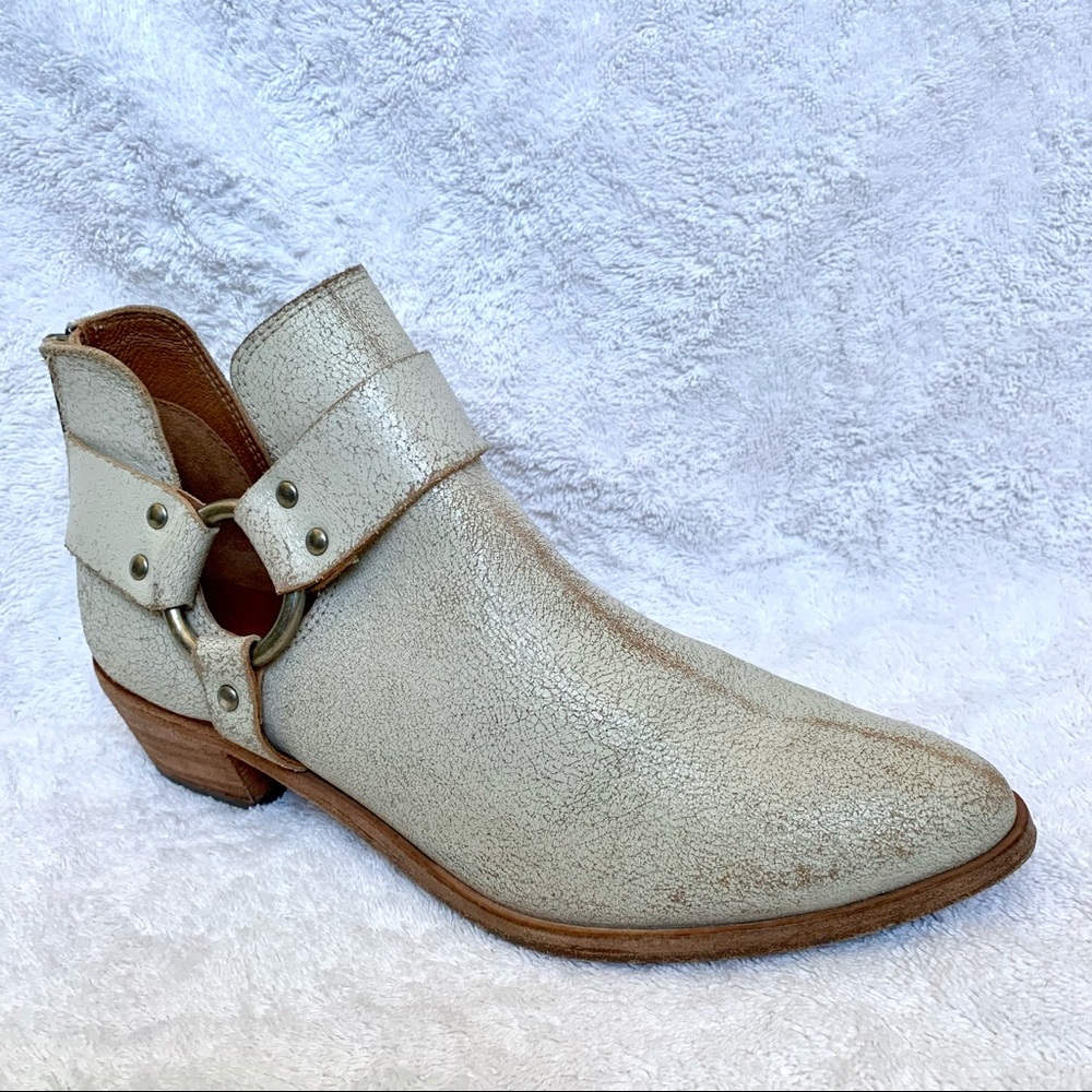 Frye Ray Harness Back Zip